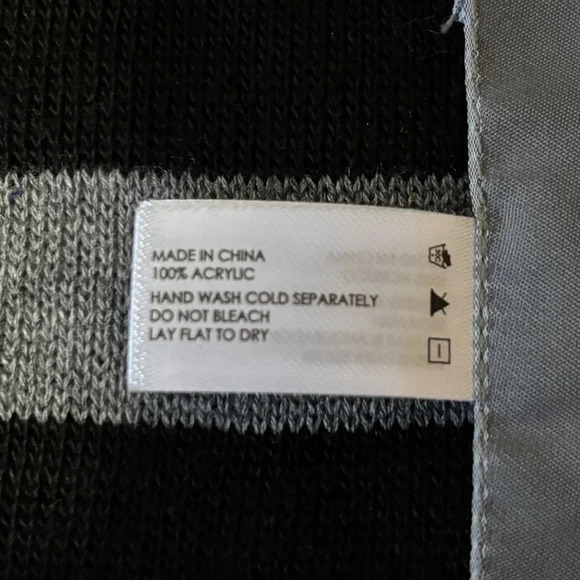 Michael Kors | NWT Black &  Grey Scarf - Picture 3 of 6